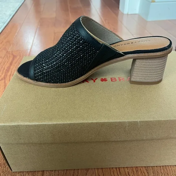 NWT LUCKY BRAND LENIRA SLIDE WEDGE SANDALS BLACK WEAVE BRAND NEW IN BOX