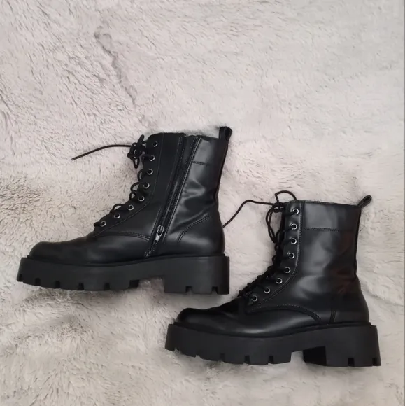 NWT Mango Classic Lug Soled Mini Platform Grunge Whimsigoth Goth Punk Moto Boots