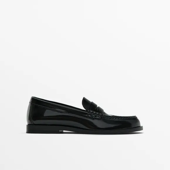NWT. Massimo Dutti Black Leather Gathered Penny Strap Loafers. Size 7,5,…