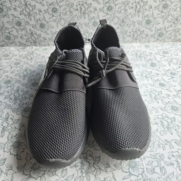 NWT Members Only Ace Renewed Knit Sneakers | 11