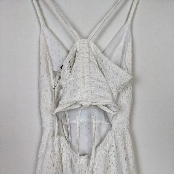 NWT MinkPink White Eyelet Cutout Juliana Anglaise Dress