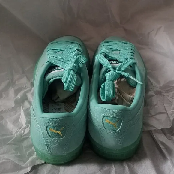 NWT Puma Suede Classic XXI Mint Green Blue Unisex Sneakers