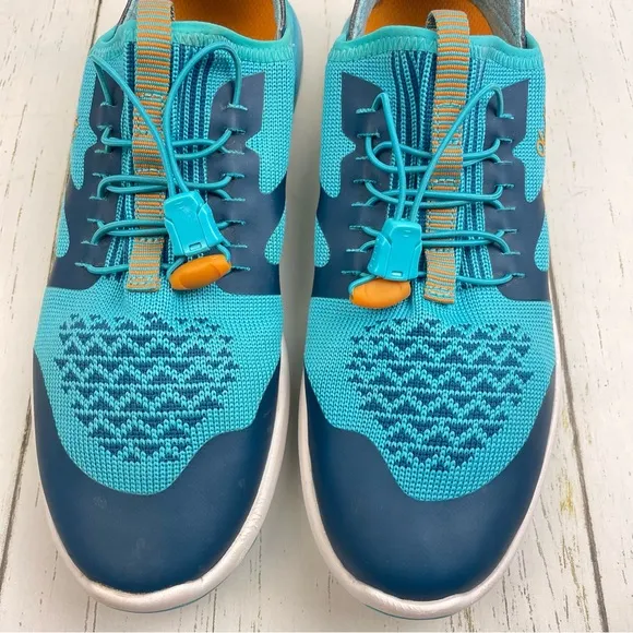 OluKai Miki Trainer Sneakers