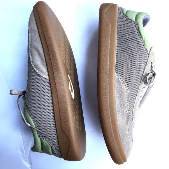 Olukai Punini Mens 9.5 New Taupe/Green Mesh/Suede Casual Court Sneakers EU 42.5