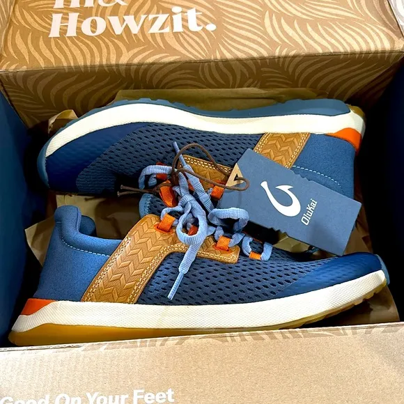 OluKai Wailuku Sneakers Moonlit Ocean/Vintage Blue Size 9 NEW IN BOX