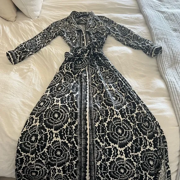 Omika Palma Maxi Dress - Carmen Graphite - Like New - Size M