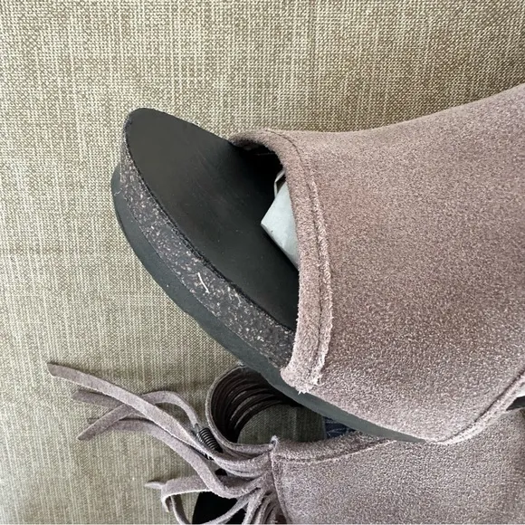 OTBT Free Spirit Suede Leather Heels Tassel Open Toe Sandals