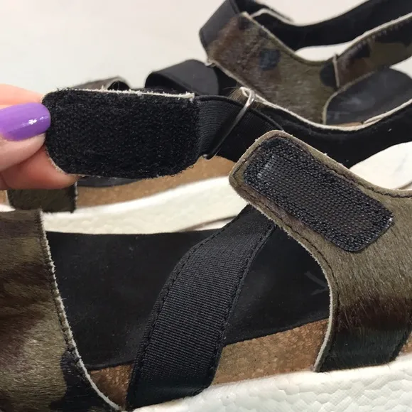 💙OTBT Sierra Mud Camo Sandal