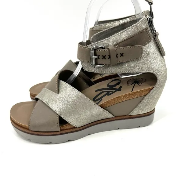 OTBT Teamwork Ankle Leather Wedge Sandals Size 8 Platform Shoes Cork Silver Gray