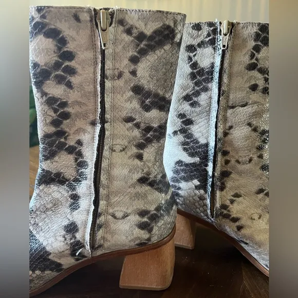 Paloma Wool Emilia Leather Boots - made in Spain