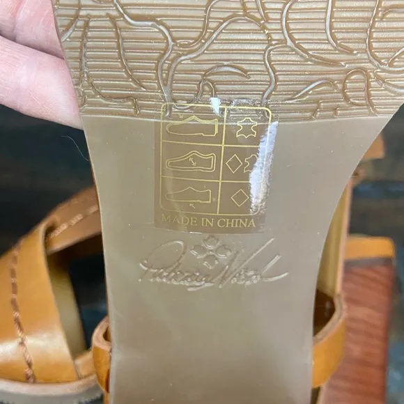 Patricia Nash Ornelia Sandals NEW Brown Leather Block Heel Criss Cross Size 9.5