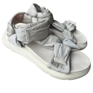 Paul Green Madonna sandals. Brand New US Size 9/ UK6.5
