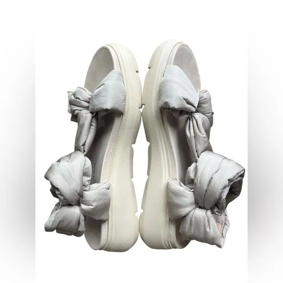 Paul Green Madonna sandals. Brand New US Size 9/ UK6.5