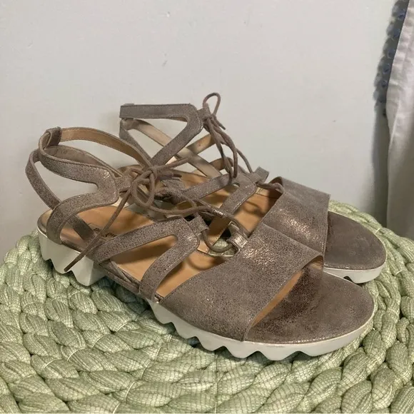 Paul Green Metallic Leather Taupe Lace Up Open Toe Cage Lug Sole Sandals