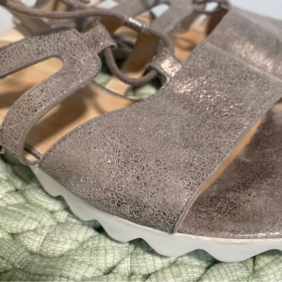 Paul Green Metallic Leather Taupe Lace Up Open Toe Cage Lug Sole Sandals