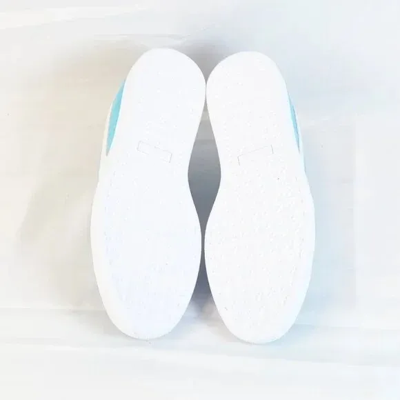 Puma • Men's Suede Classic XXI Maersk Bluefish/Puma White Sneaker