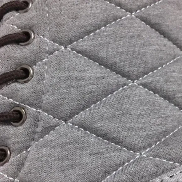 Quilted Duck Boots Gray Black Lace Up Rainboots