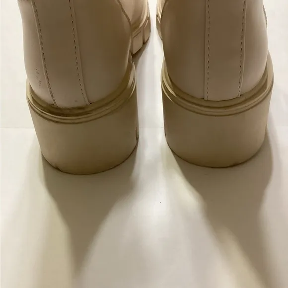 Qupid Renley Ivory Bone Lace Chunky Combat Women’s Boots Size 9