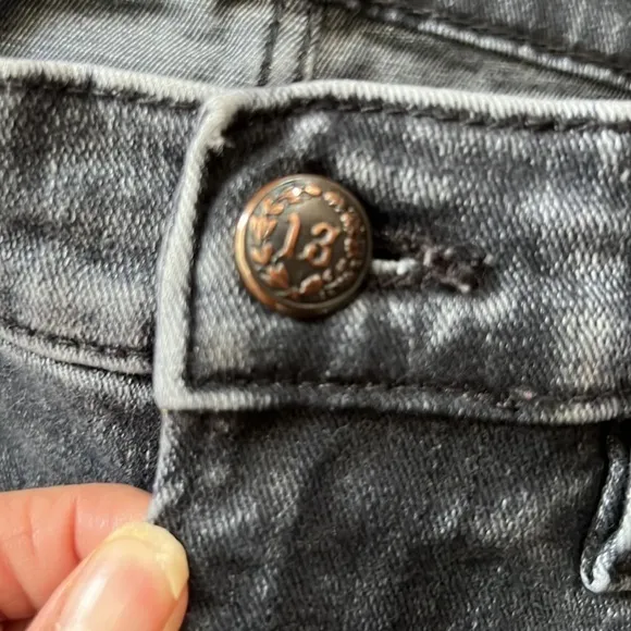 R13 “SKATE”‎ faded whiskered denim black jeans Mens size 34/28
