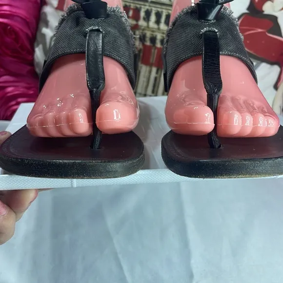 Rag &amp; Bone Quinn Sandals, Size 7,‎ Black Leather, Charcoal Denim, T-Strap