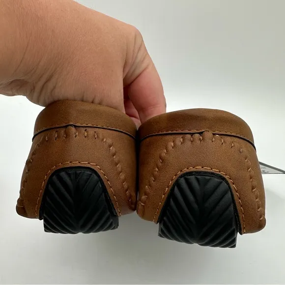 ROCAWEAR Boys Brown Slip-On Driving Shoe Loafers NWT | Size 4.5