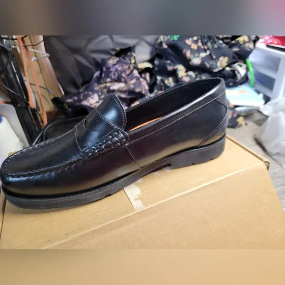 Rockport Shoes Mens Size 10 Penny Loafers  Black Leather NEW NIB