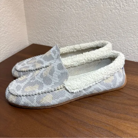 Rothy’s The Slipper Cozy Cat Beige Leopard Womens 9 Fleece Lined Driving Loafers