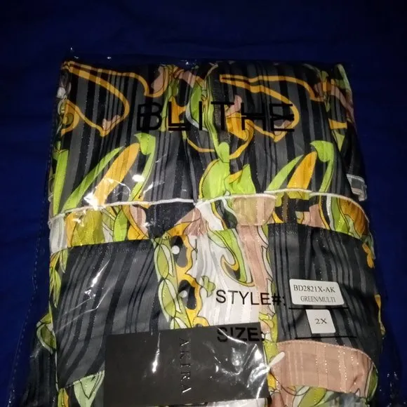ROYALTY READY SCARF PRINT LACE BACK DRESS ( BRAND NEW !!!!!!!!! )