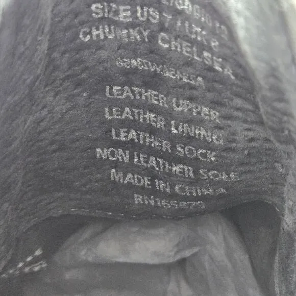 Saint Morta Chunky Chelsea Boots Mens 7 Dark Gray Suede Leather Embossed Pull On