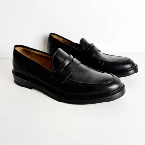 Saks Fifth Avenue COLLECTION Leather Penny Loafers in black leather size 12