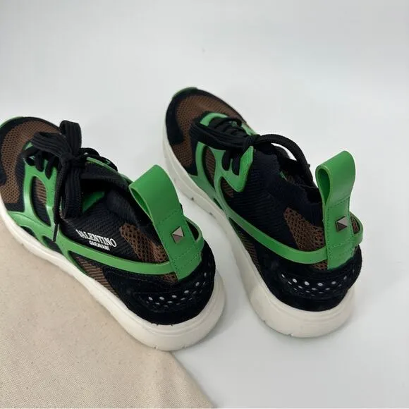 SALE!!!!!!Valentino Green Design Leather Overlay Mesh Sneaker Size 40.5 or 10