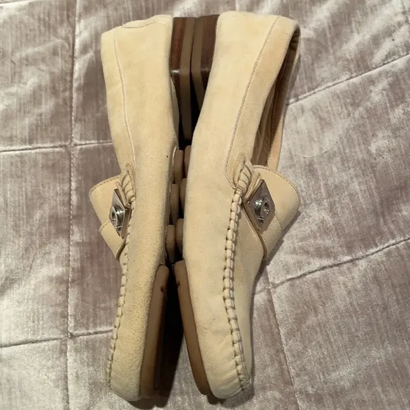 Salvatore FERRAGAMO Driving Loafers