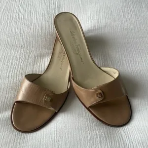 Salvatore Ferragamo open toe slide sandals Tan 9.5B