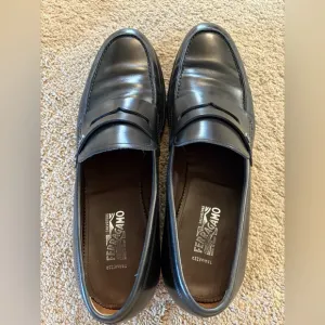 Salvatore Ferragamo Tramezza Black Leather Penny Loafers men’s Size 12D
