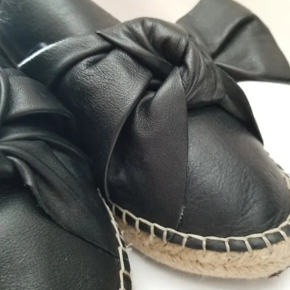 🖤🎀Sam Edelman Comfy Chic ‘Lynda’ Black Leather Bow Slipons Mules 7.5 🎀🖤