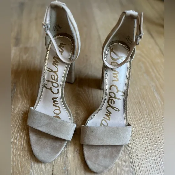 Sam Edelman Nude suede leather ankle strap heel