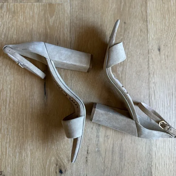 Sam Edelman Nude suede leather ankle strap heel