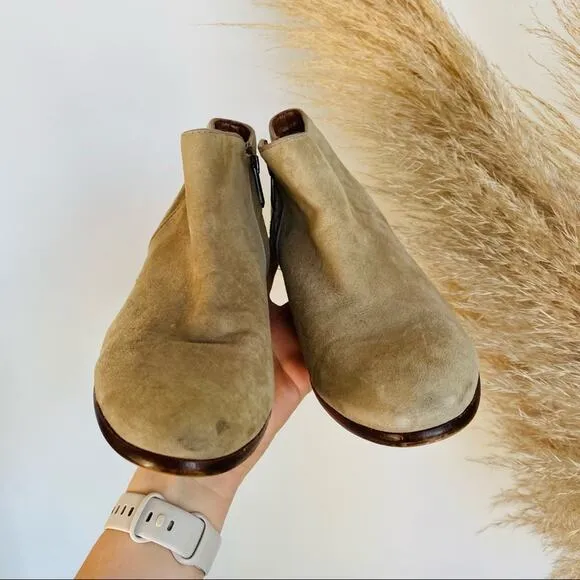 SAM EDELMAN Tan Cream Suede Leather Zipper Zip Heel Ankle Boots Booties 9.5