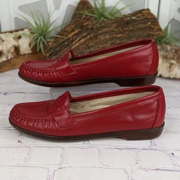 SAS Wink Red Penny Loafers - Size 7-1/2 N (Narrow)