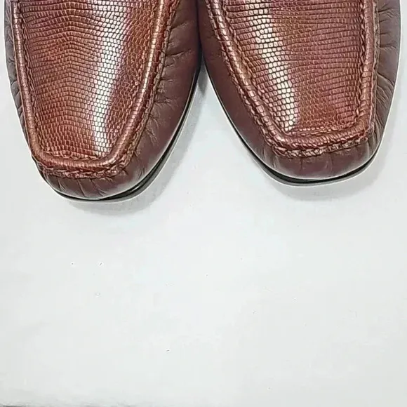 SAS womens leather penny loafer shoes sz 9.5W brown slip-on two-tone Cus…