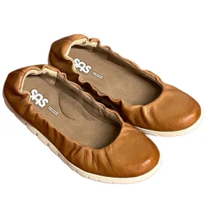 SAS Women's Radiant Hazel Ballet Flat Tan Leather Flats Size 8.5 N