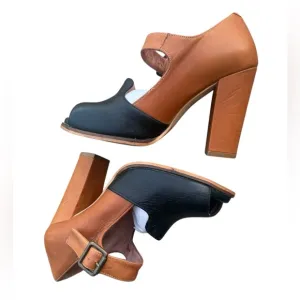 Schuler &amp; Sons women’s size 5.5 leather heeled sandals pumps.