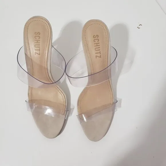 SCHUTZ Ariella Sandal in Vinyl/Nude Size 8