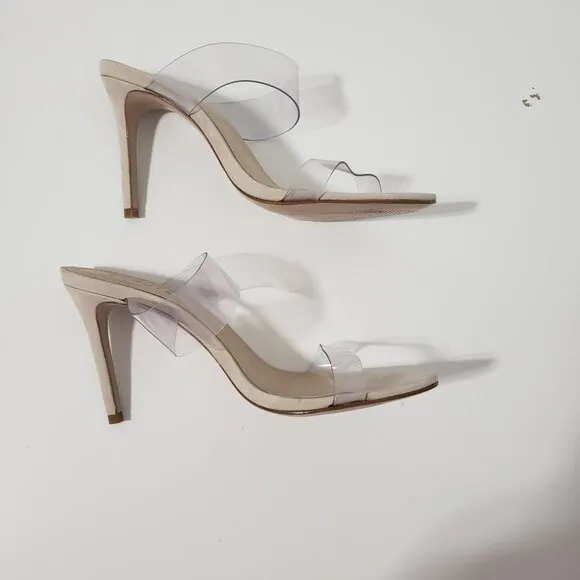 SCHUTZ Ariella Sandal in Vinyl/Nude Size 8