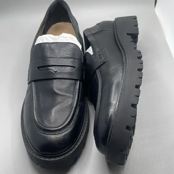 Schutz Black Leather Lug Loafers Christie Weekend Size 9.5