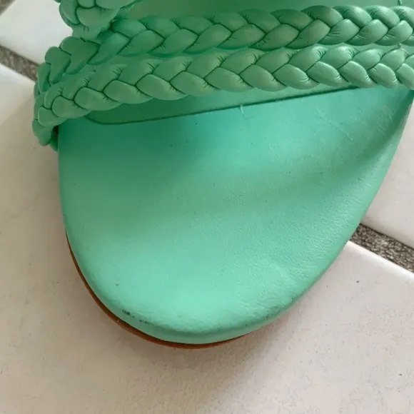 Schutz Jada Braided Green Sandals Size 8