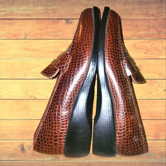 SEBAGO Alligator Penny Loafers
