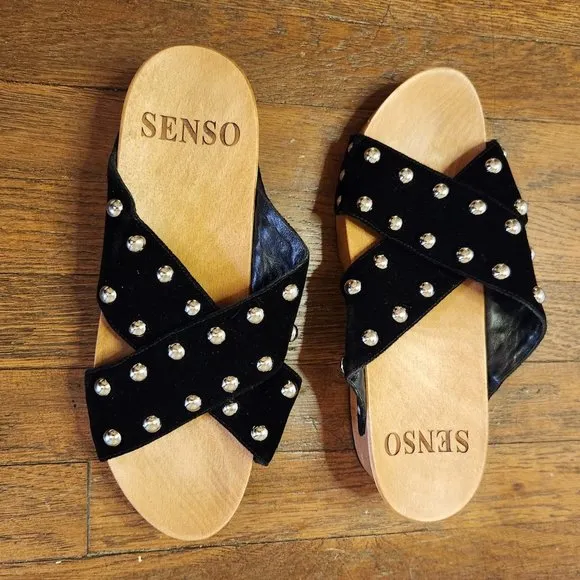 SENSO Black Velvet Studded Wood Sandals
