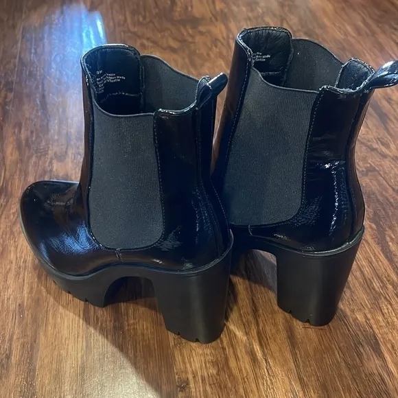 Seychelles Gracie Patent Leather Platform chunky ankle goth Boot 10