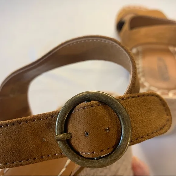Seychelles Saddle Brown Faux Suede Leather Platform Wedge Espadrilles Size 7.5